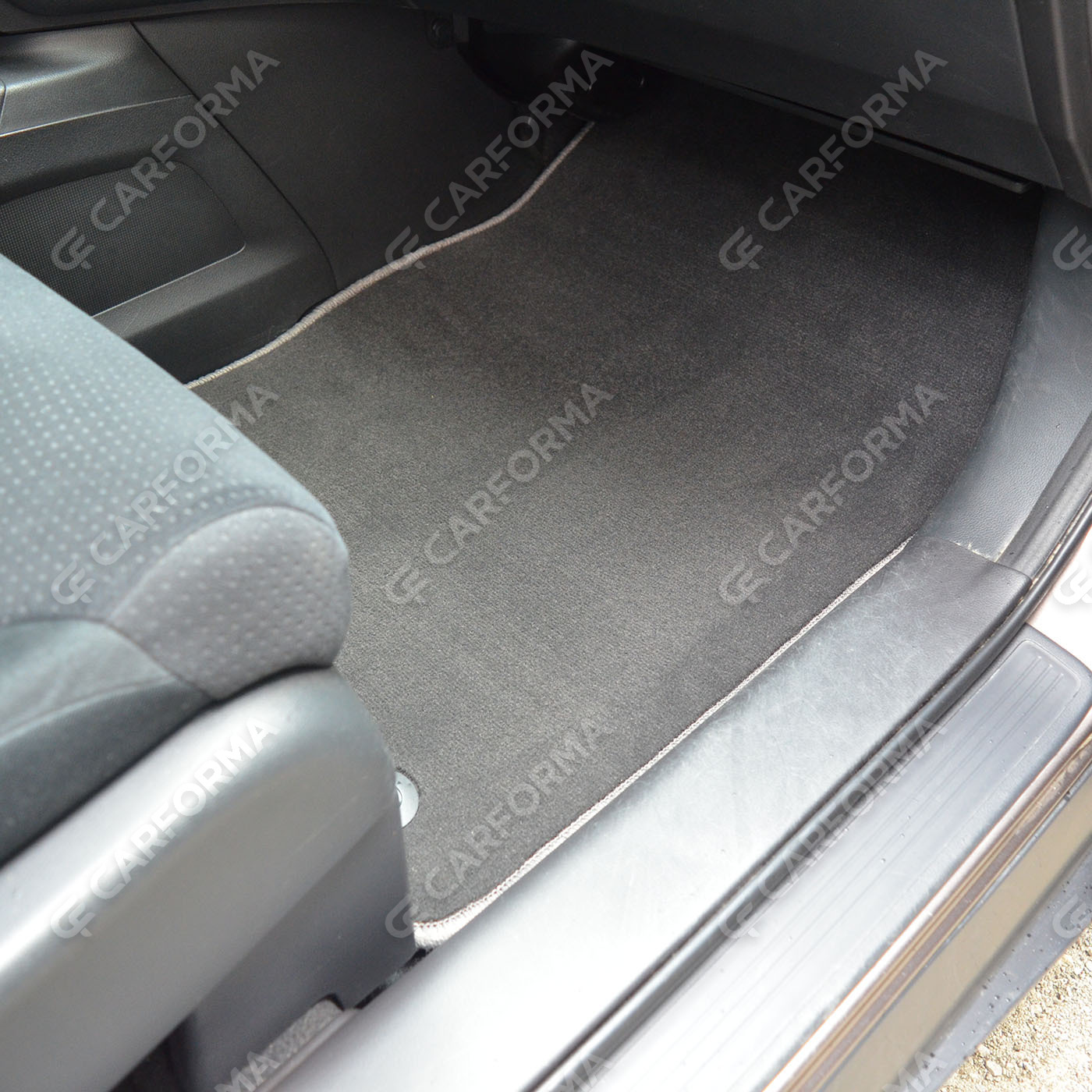 Коврики на Honda CR-V IV 2012&nbsp;-&nbsp;2018 в Владивостоке