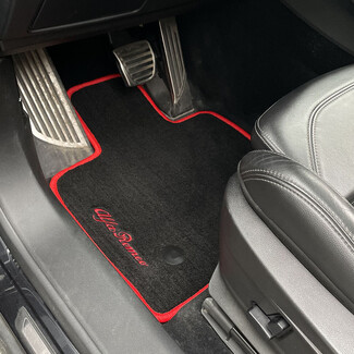 Ворсовые коврики на Alfa Romeo Stelvio 2016 - 2026 в Владивостоке Ворсовые коврики на Alfa Romeo Stelvio 2016 - 2026 в Владивостоке