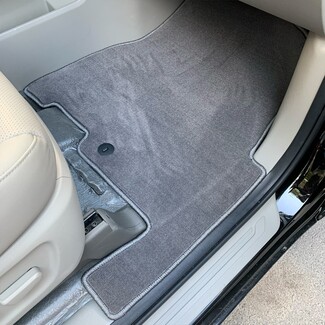 Коврики на KIA Carnival III 7 мест 2014 - 2021 в Владивостоке Коврики на KIA Carnival III 7 мест 2014 - 2021 в Владивостоке