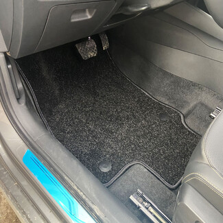 Ворсовые коврики на Audi Q2L 2016&nbsp;-&nbsp;2026 в Владивостоке