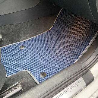 Ворсовые коврики на Audi Q2L 2016&nbsp;-&nbsp;2026 в Владивостоке