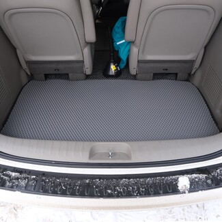 Коврики на KIA Carnival III 9 мест и 11 мест 2014 - 2021 в Владивостоке Коврики на KIA Carnival III 9 мест и 11 мест 2014 - 2021 в Владивостоке