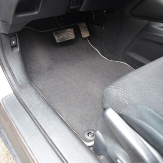 Коврики на Honda CR-V IV 2012 - 2018 в Владивостоке Коврики на Honda CR-V IV 2012 - 2018 в Владивостоке