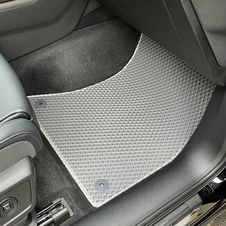 Ворсовые коврики на Audi Q5 III 2024&nbsp;-&nbsp;2026 в Владивостоке
