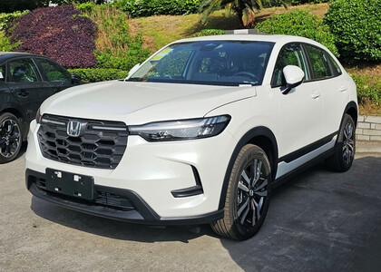 Ворсовые коврики на Honda HR-V III (Китай и Америка) 2022&nbsp;-&nbsp;2026 в Владивостоке