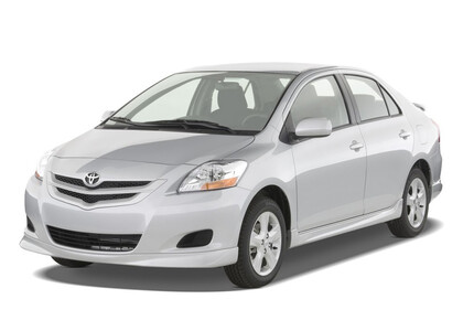 Ворсовые коврики на Toyota Belta 2005 - 2012 в Владивостоке
