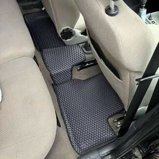 Коврики на Lada (ВАЗ) Granta 2011&nbsp;-&nbsp;2026 в Владивостоке