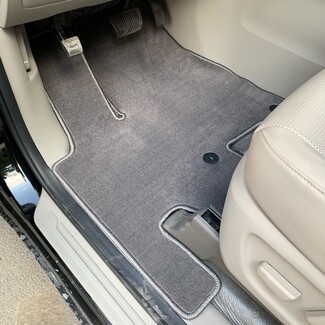 Коврики на KIA Carnival III 9 мест и 11 мест 2014 - 2021 в Владивостоке Коврики на KIA Carnival III 9 мест и 11 мест 2014 - 2021 в Владивостоке